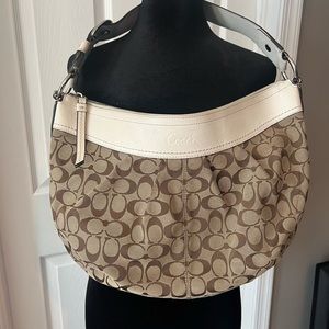 Women’s Coach Leather Handbag